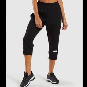 GYMSHARK Ruched Cropped Jogger